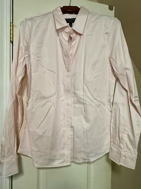 Banana Republic Women’s Light Pink Dress Blouse
